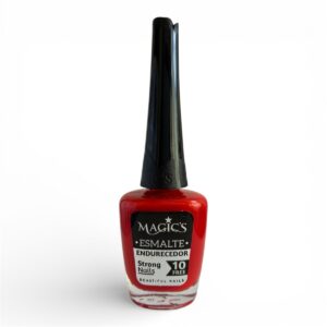 Esmalte Tradicional 025 Rojo Fresa Magic’s – Vibrante y Dulce